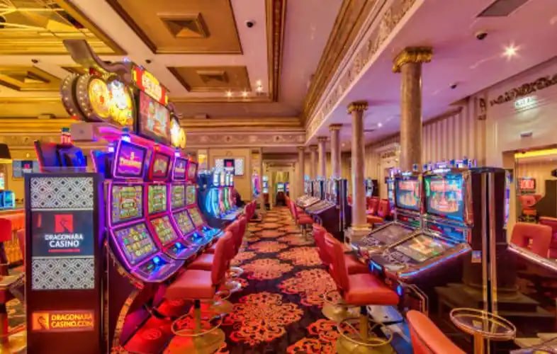 jetbet88 platform overview showing sports betting, live casino, and slot games interface
